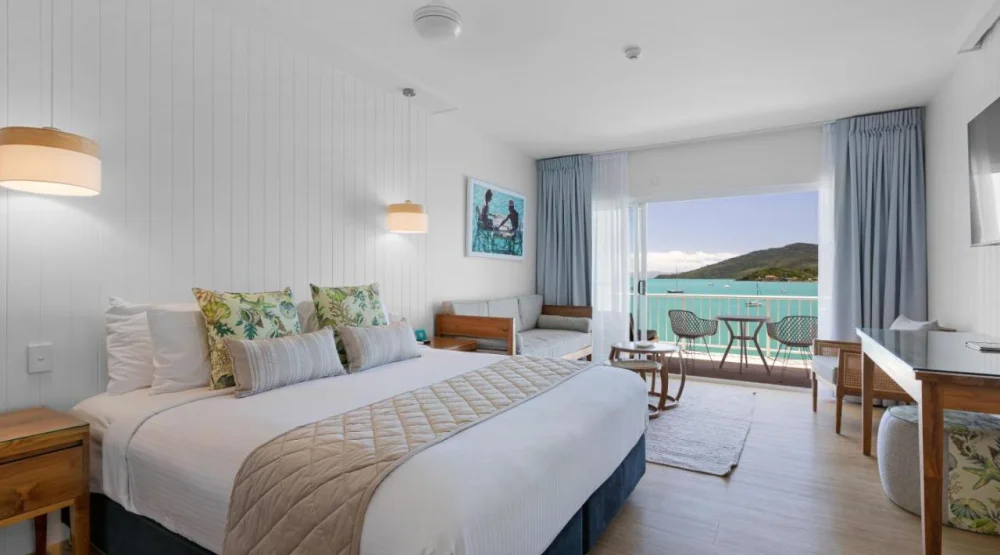Ocean Deluxe Room at Coral Sea Marina Resort