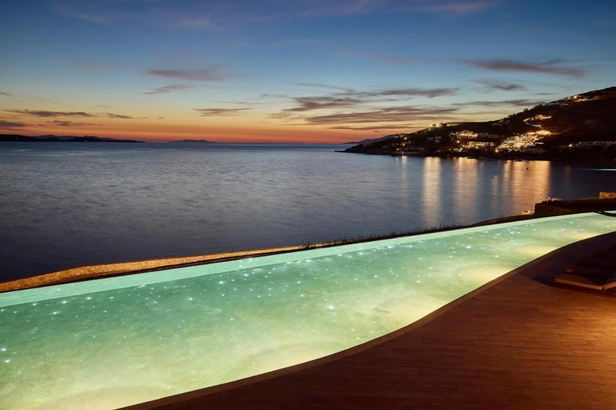 Amazon Mykonos Resort & Spa