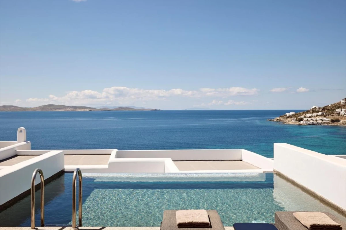 Amazon Mykonos Resort & Spa