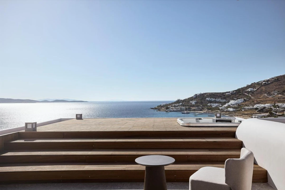 Amazon Mykonos Resort & Spa