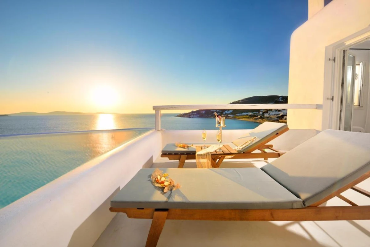 Amazon Mykonos Resort & Spa