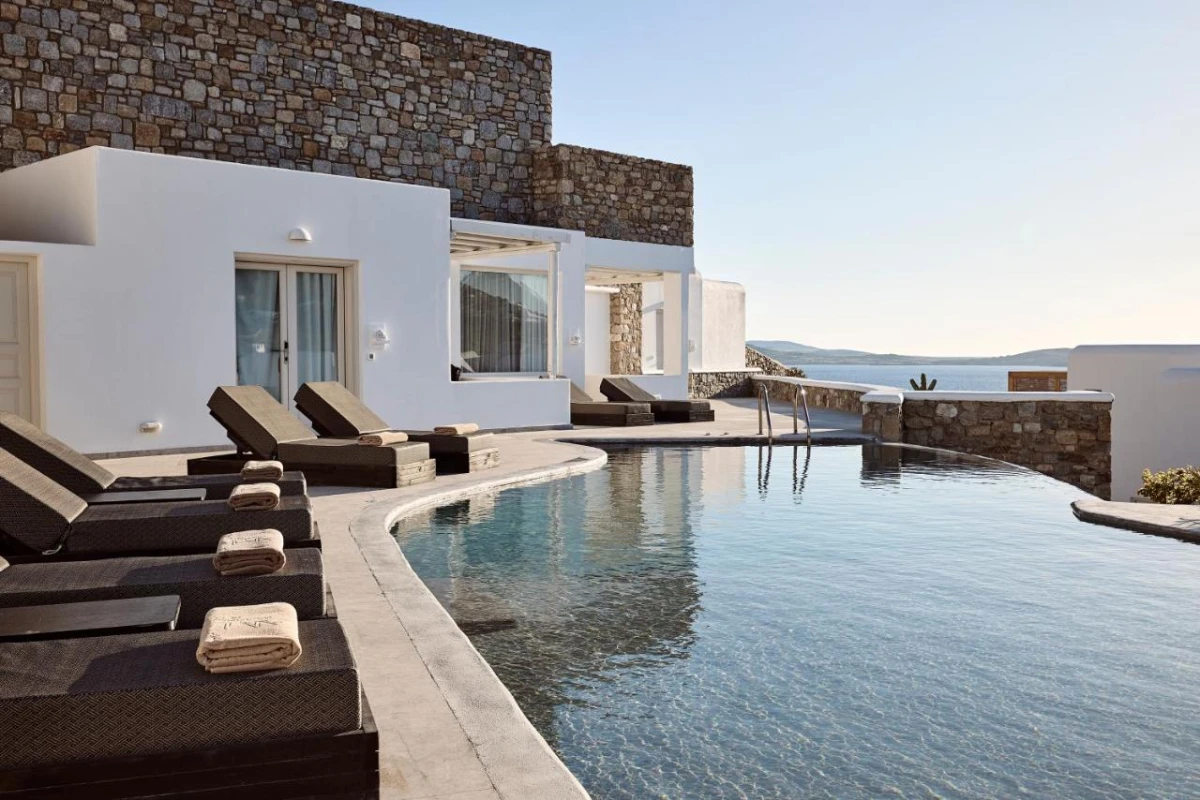 Amazon Mykonos Resort & Spa