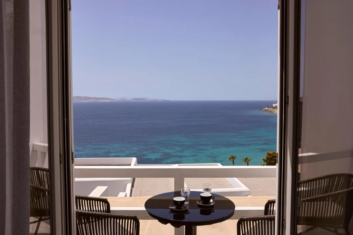 Amazon Mykonos Resort & Spa