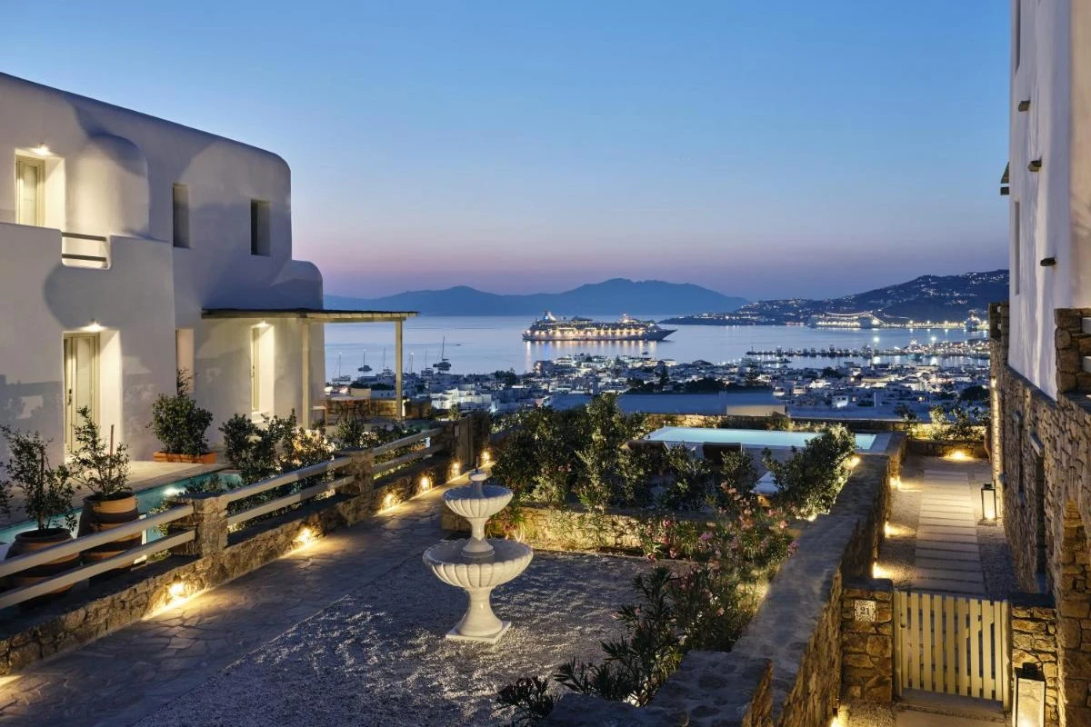 Belvedere Mykonos Hilltop Complex Rooms & Suites