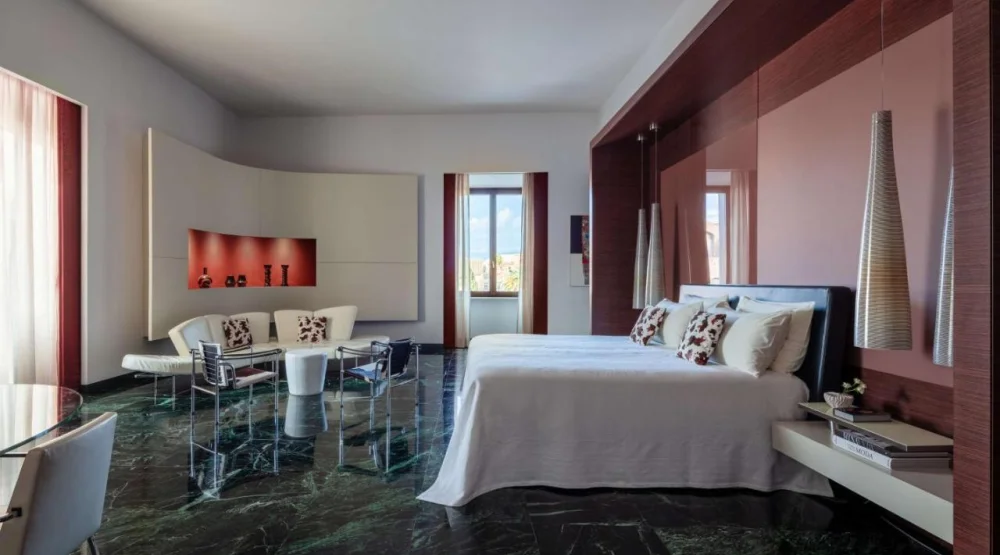 Suite Executive with Extra Bed and View (2 Adults + One Child) at Anantara Palazzo Naiadi