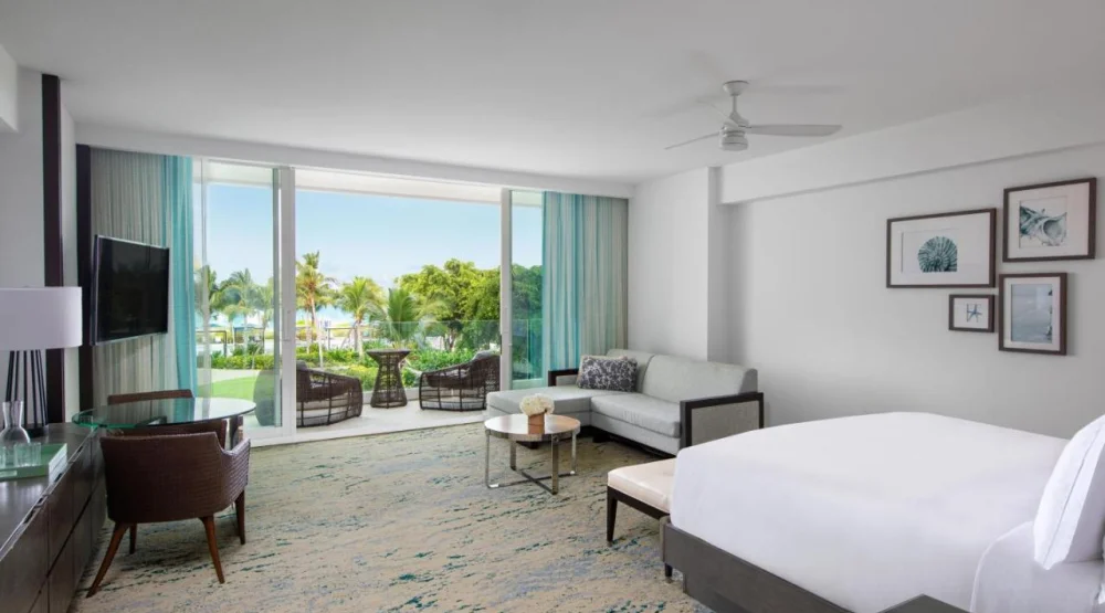Deluxe Guest Room with One King, Partial Ocean View, Balcony at The Ritz-Carlton Turks & Caicos