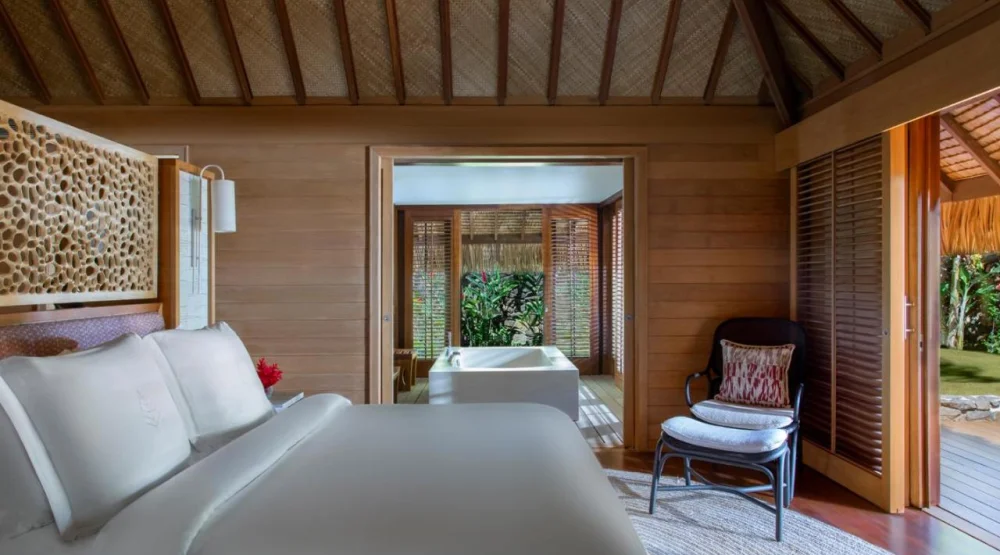 One Bedroom Beachfront Villa with Private Pool at Four Seasons Resort Bora Bora