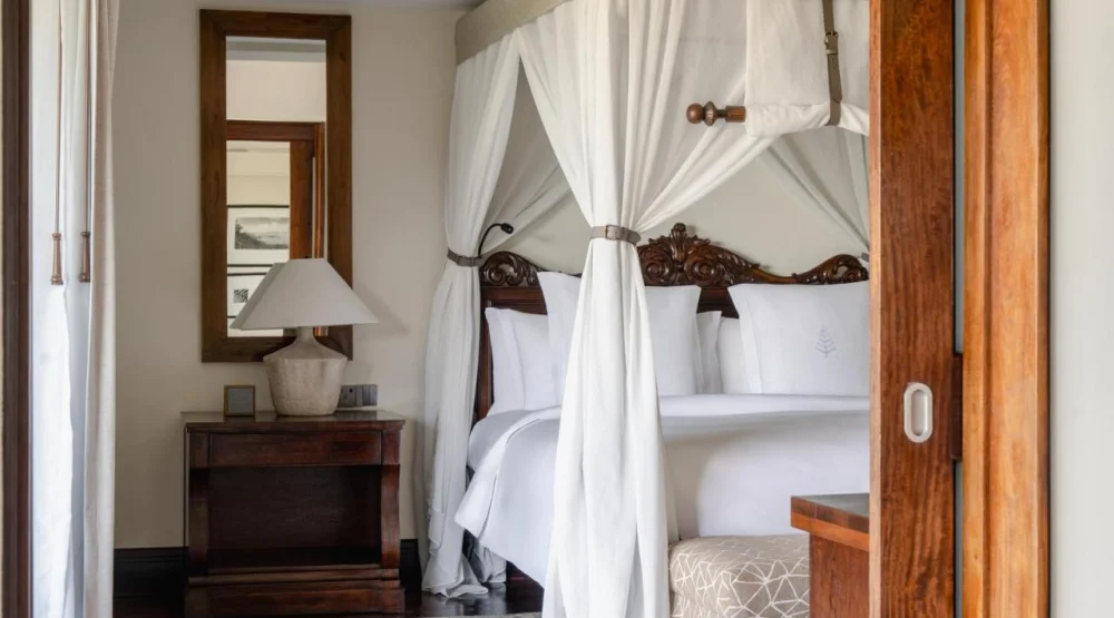 Horizon Room King Bed at Four Seasons Safari Lodge Serengeti