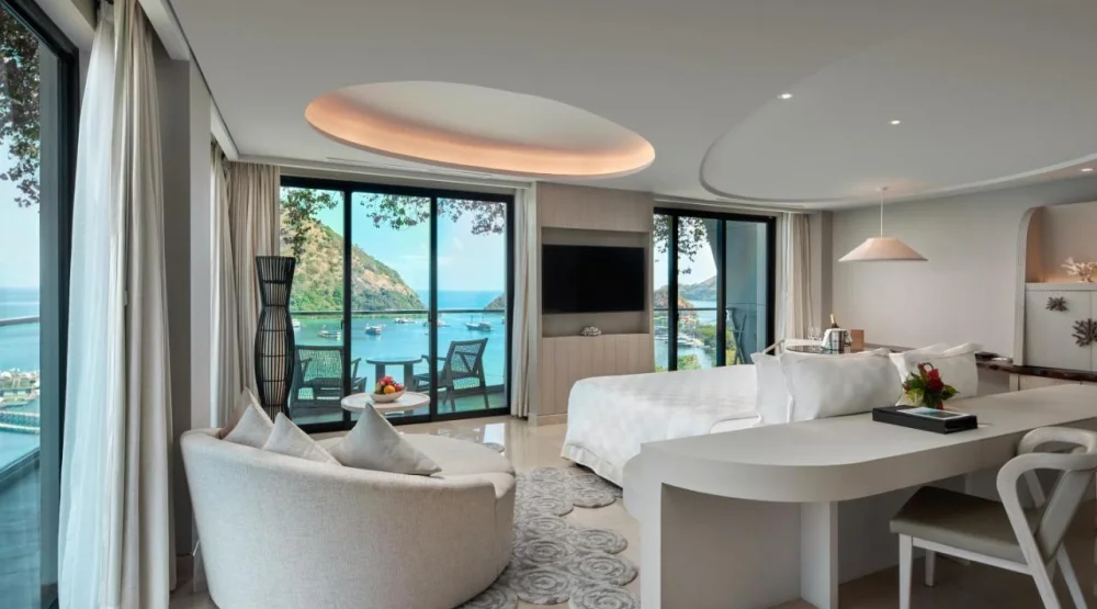 Ocean View Suite at Ayana Komodo Waecicu Beach
