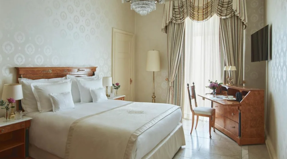 Double Room with Lake View at Grand Hotel National Luzern