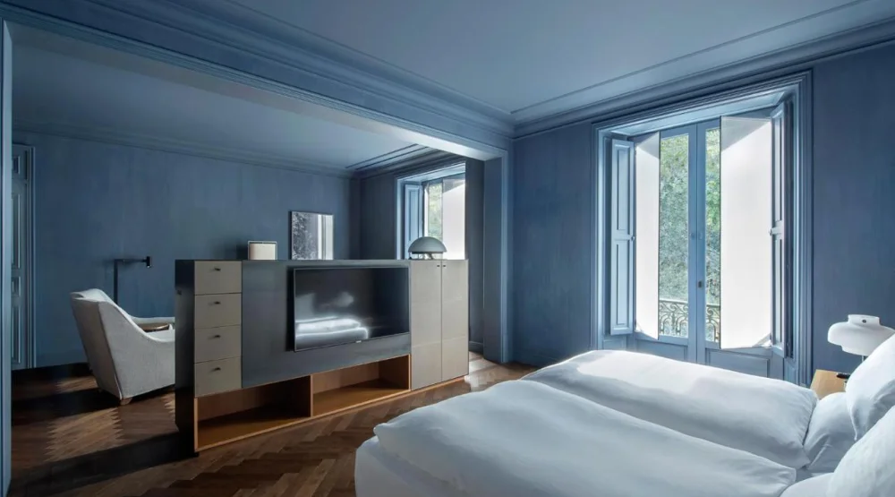 Deluxe Junior Suite at Alma Barcelona