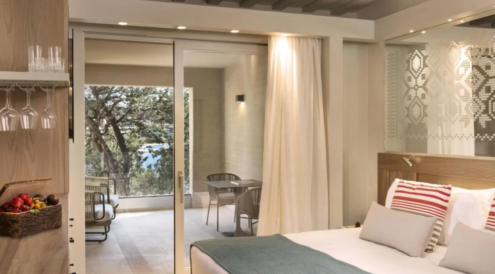 Deluxe King Room - Rooftop at 7Pines Resort Sardinia