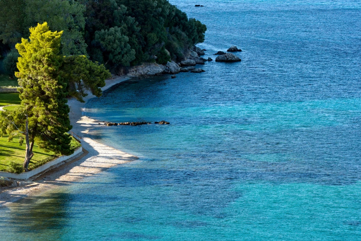 Avali, Mar-Bella Collection