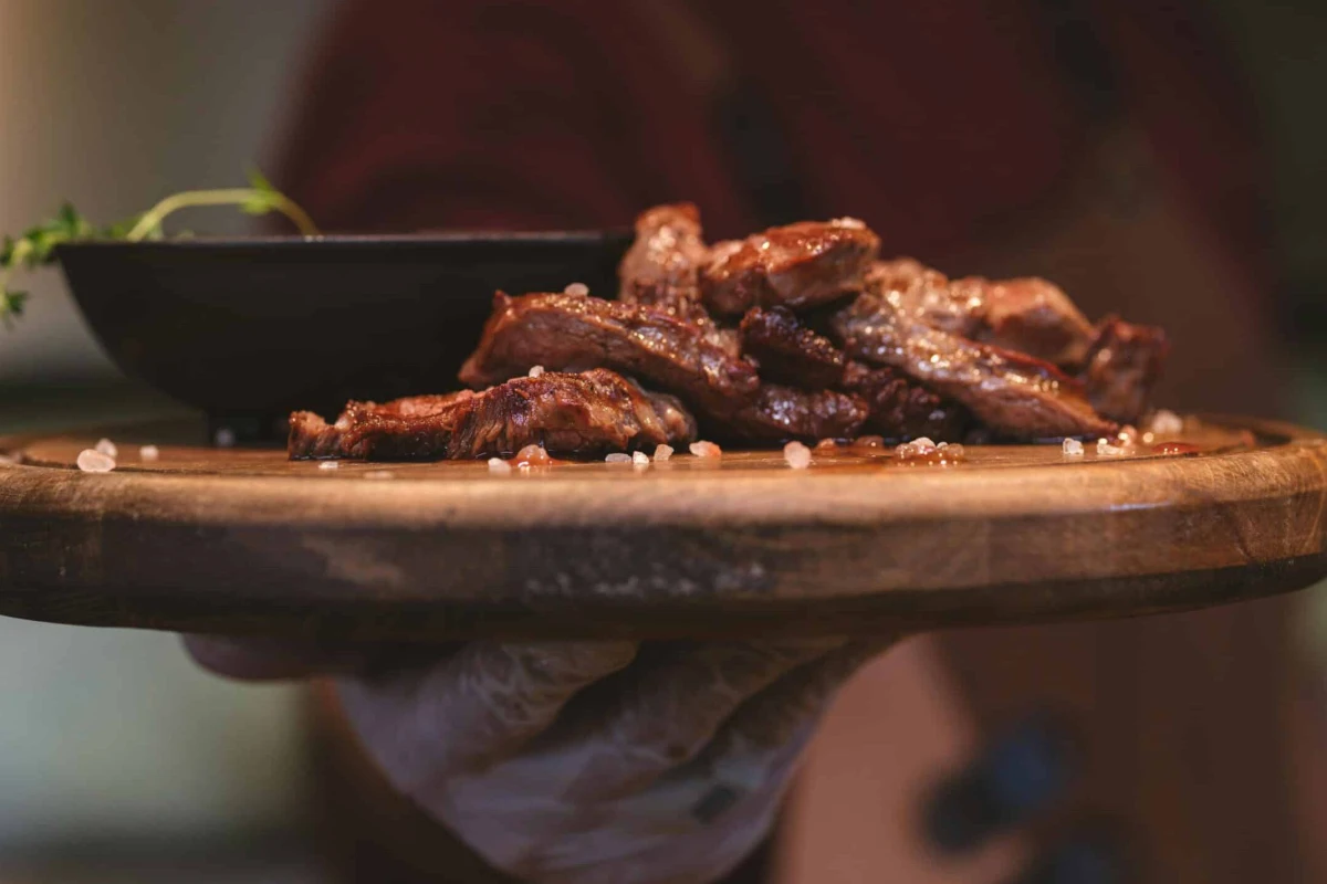 Avali, Mar-Bella Collection