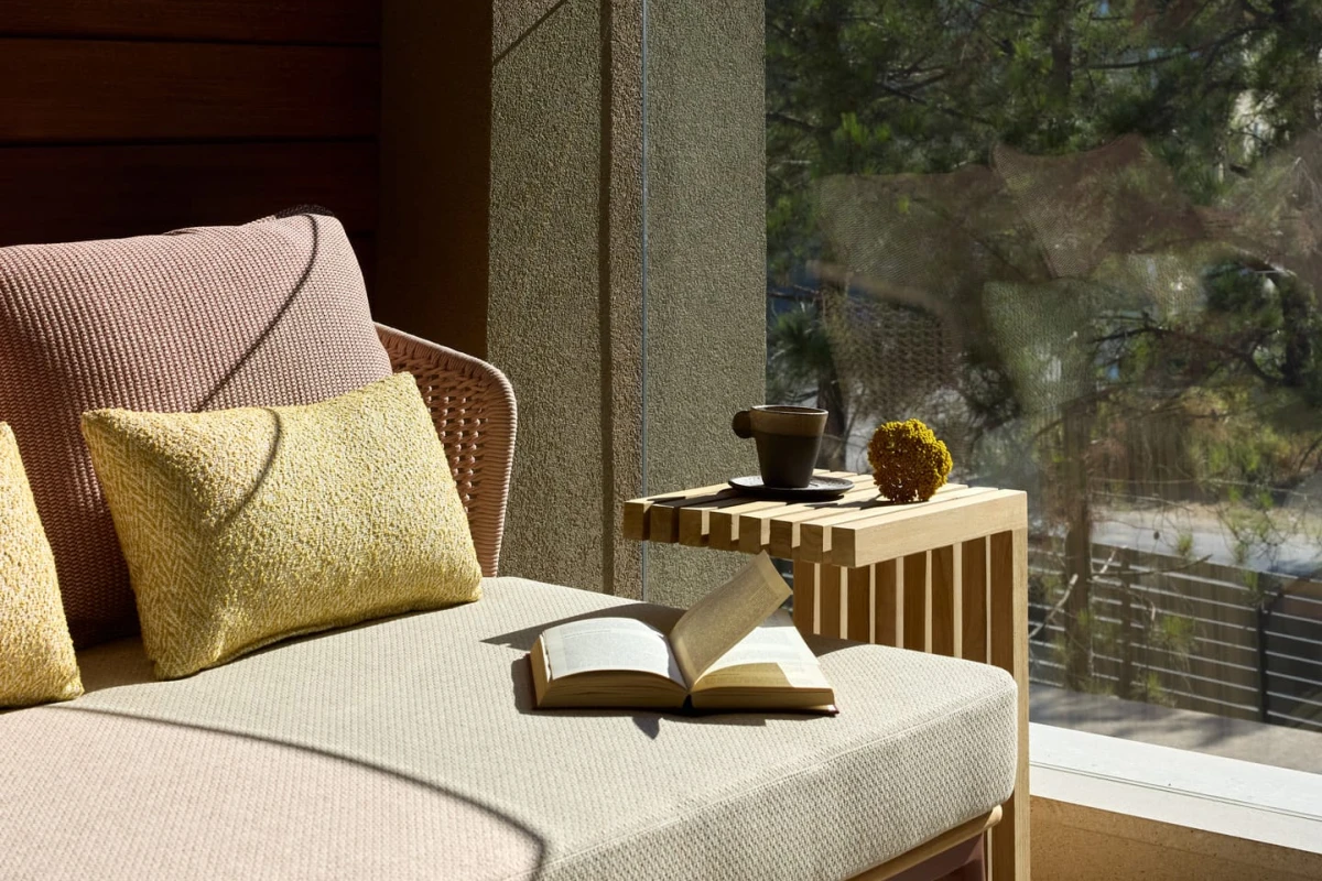 Avali, Mar-Bella Collection