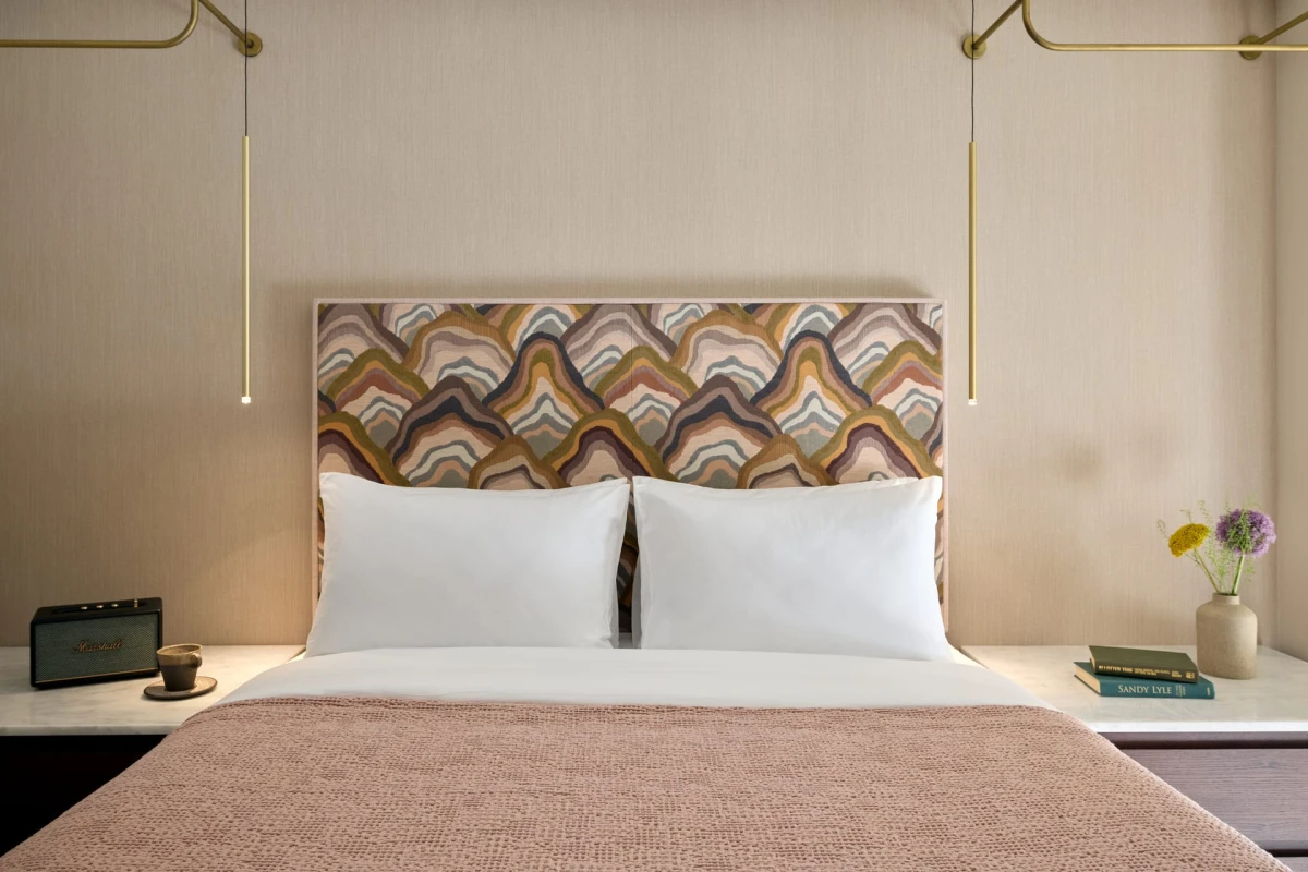 Avali, Mar-Bella Collection