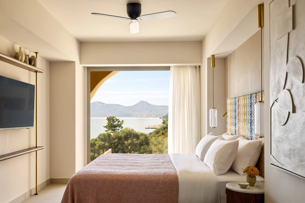 Avali, Mar-Bella Collection