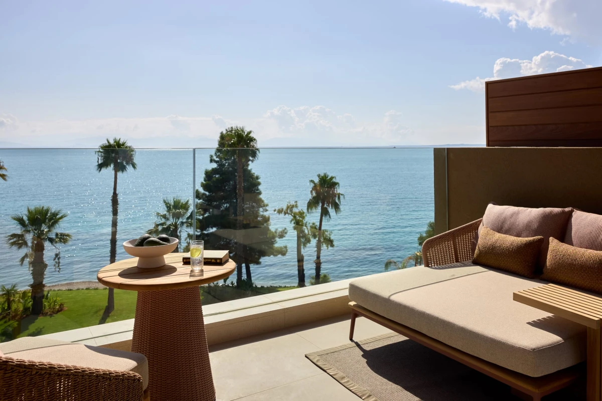 Avali, Mar-Bella Collection