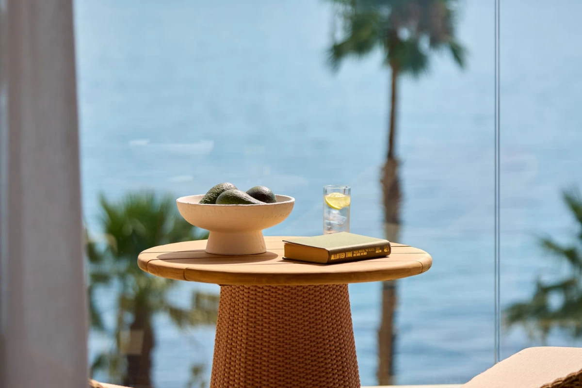 Avali, Mar-Bella Collection