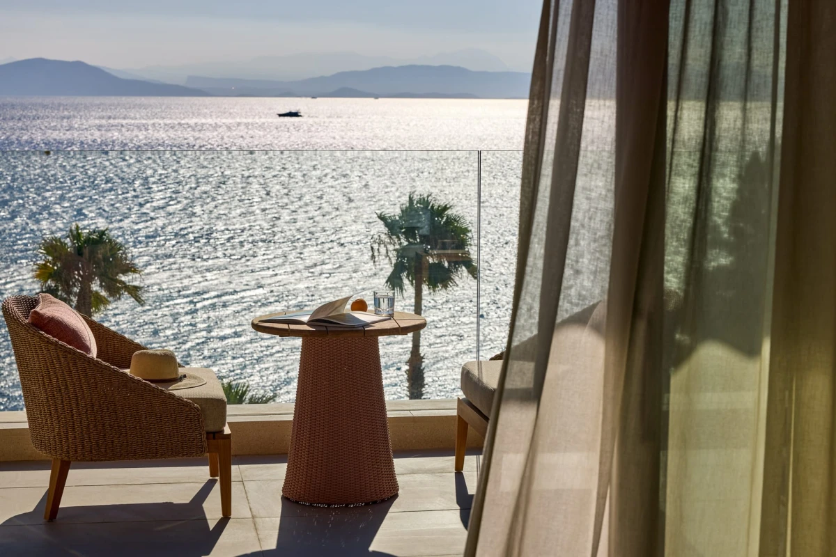 Avali, Mar-Bella Collection