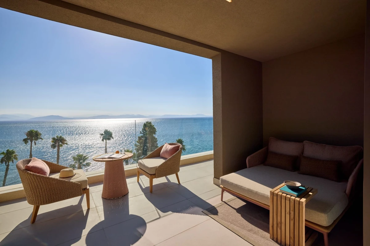 Avali, Mar-Bella Collection