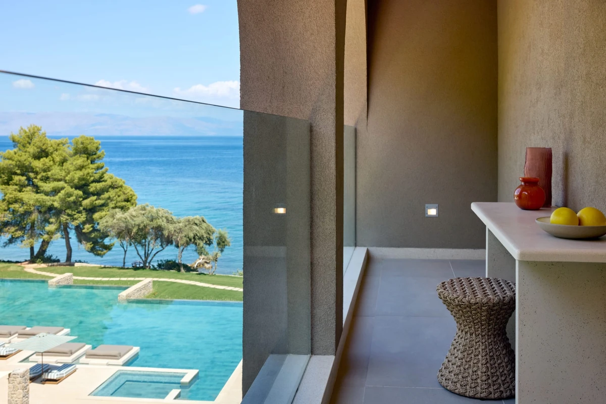 Avali, Mar-Bella Collection