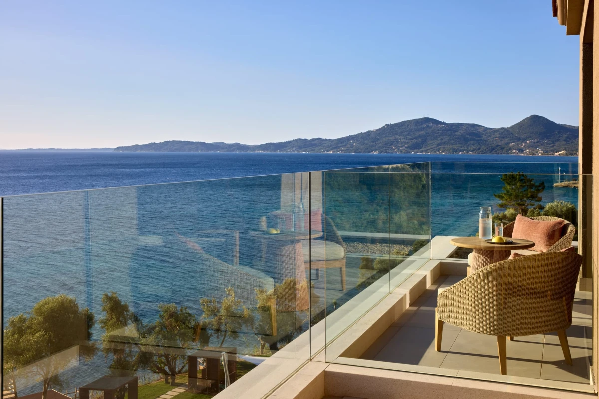 Avali, Mar-Bella Collection