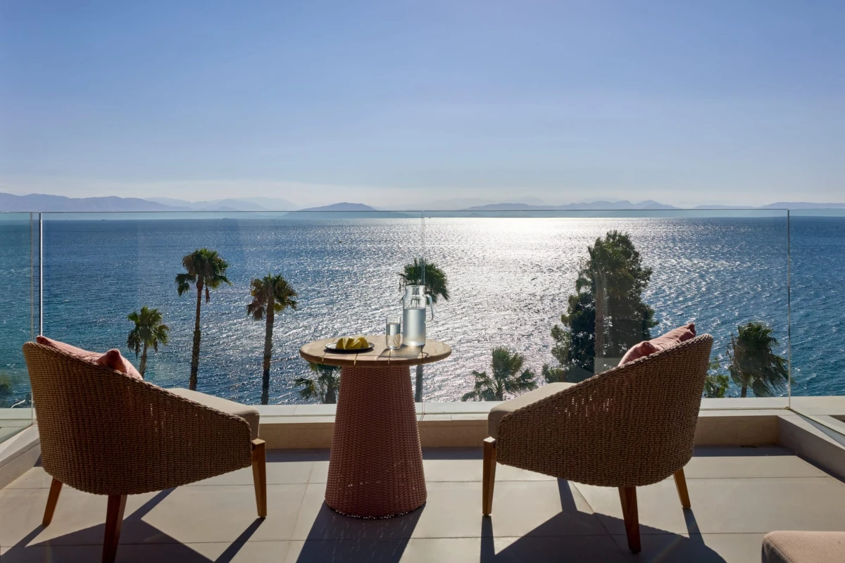 Avali, Mar-Bella Collection