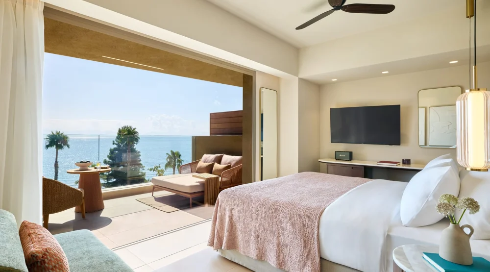 Deluxe Double Room Front Sea View at Avali, Mar-Bella Collection