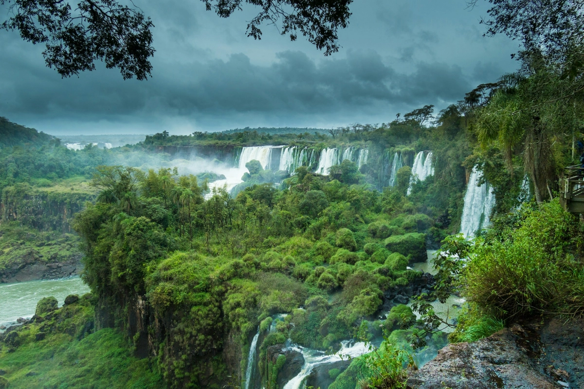 Why visit the Americas