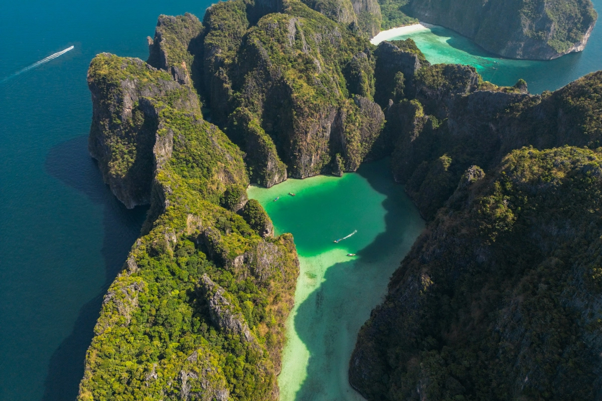 Why visit Krabi & Koh Phi Phi