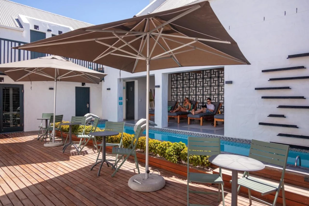 Abalone Hotel & Villas
