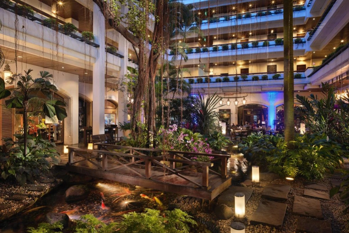 Anantara Siam Bangkok Hotel