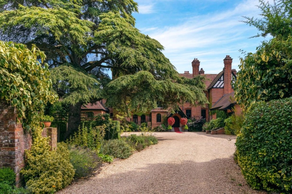 Careys Manor Hotel & SenSpa