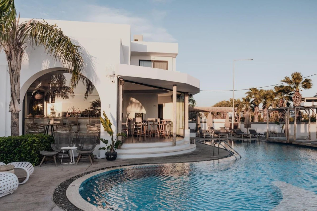 Casa Cabana Hotel & Suites