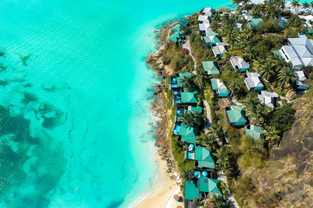 Cocos Hotel
