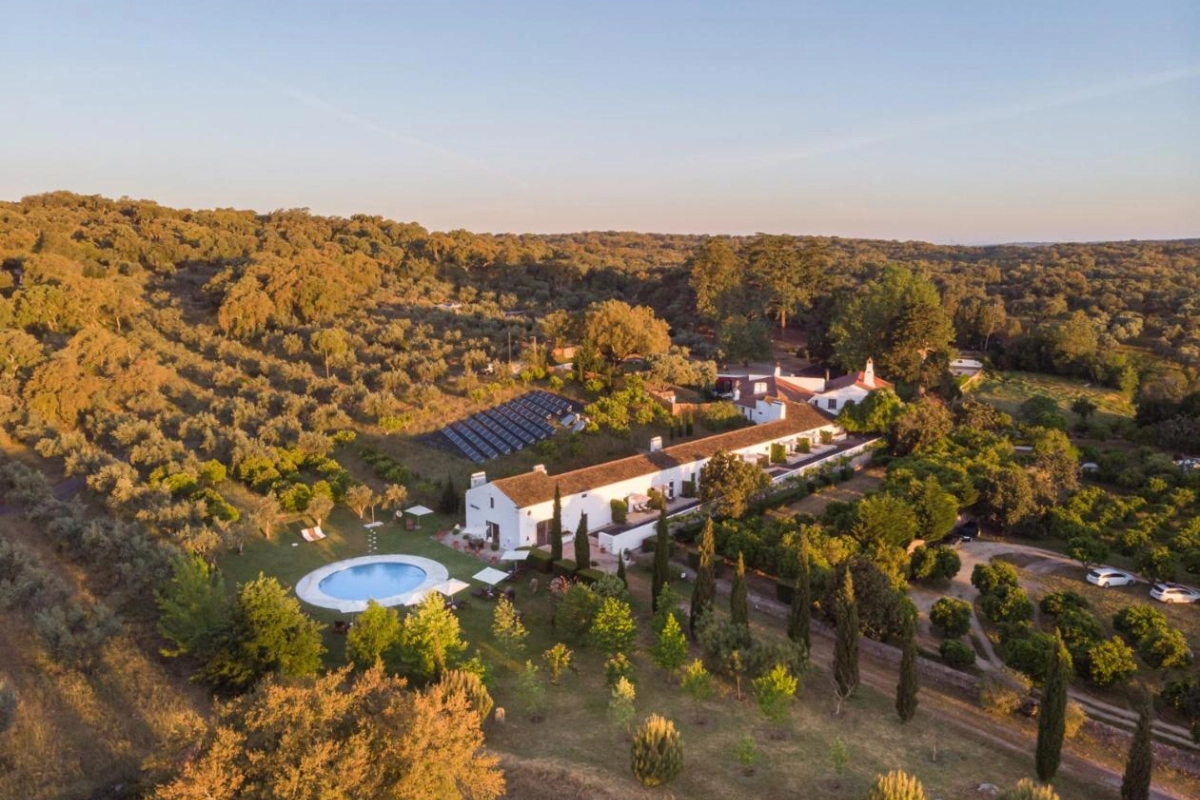 Imani Country House