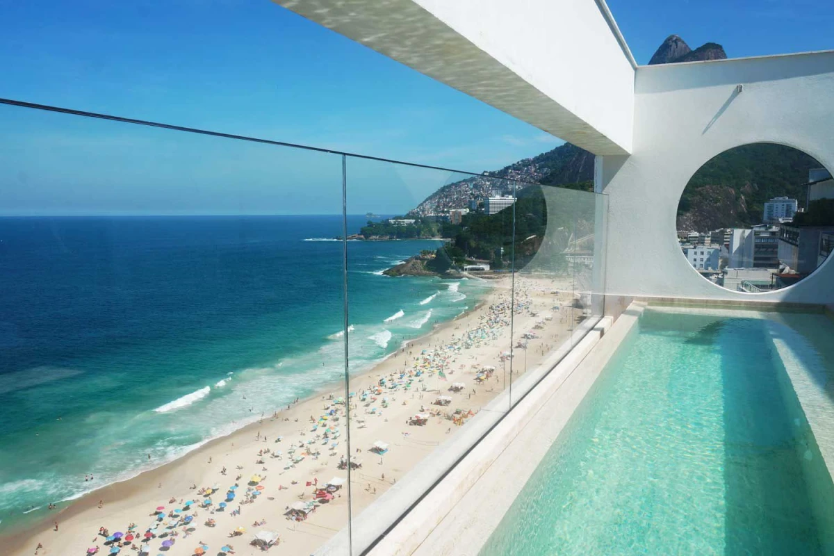 Janeiro Hotel
