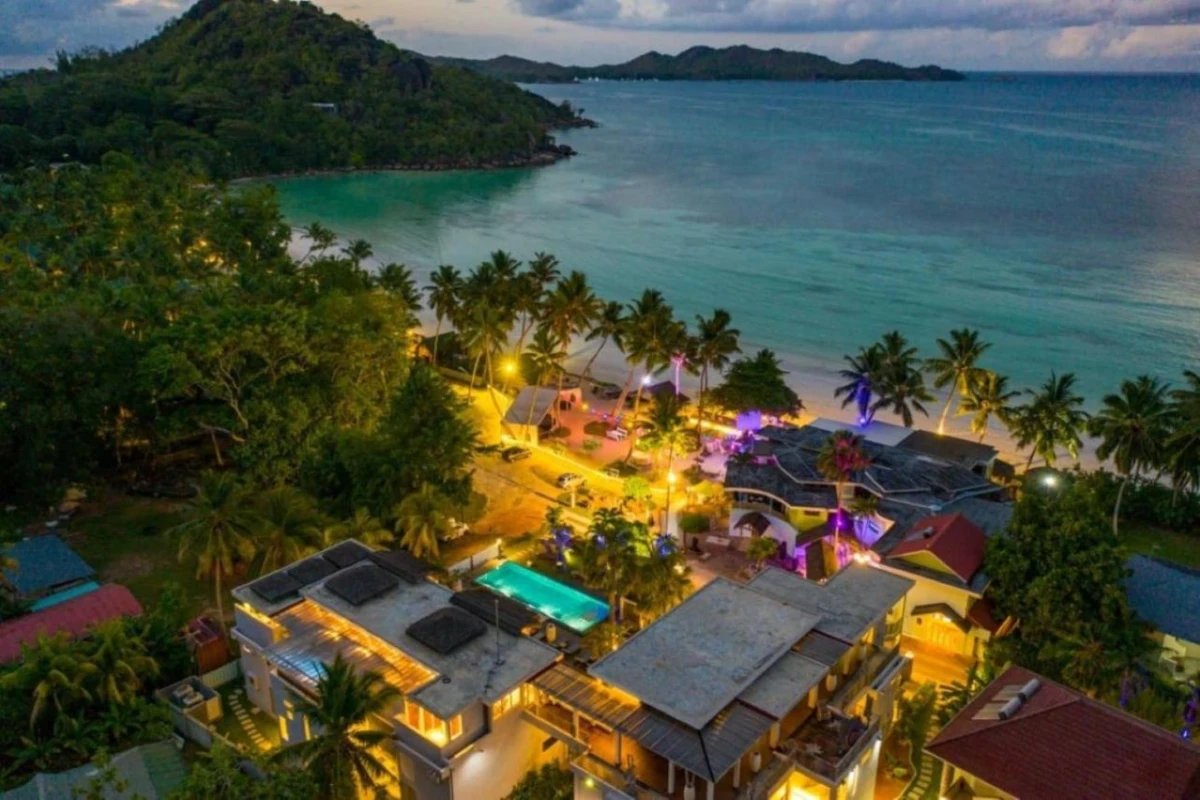 Le Duc De Praslin & Villas