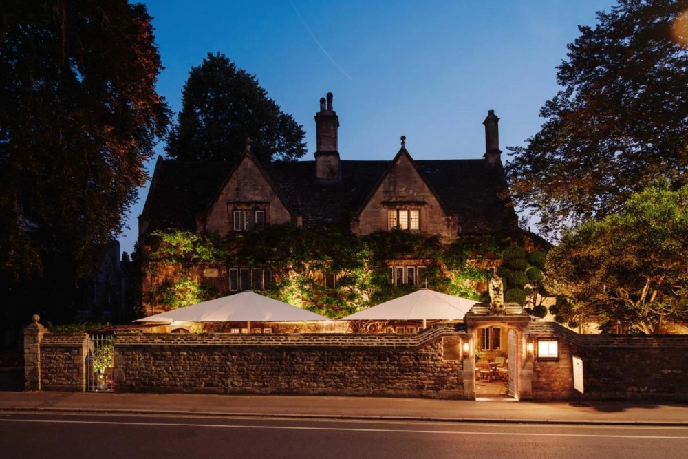 Old Parsonage Hotel