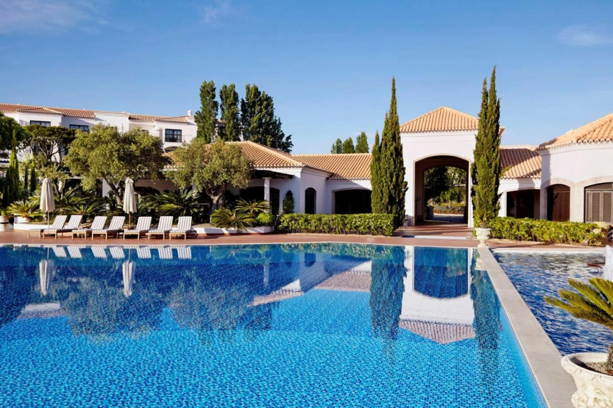 Pine Cliffs Ocean Suites A Luxury Collection Resort