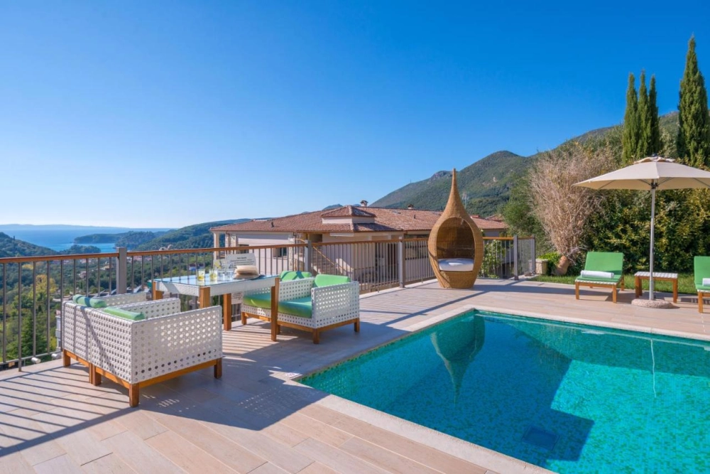 Salvator Villas & Spa