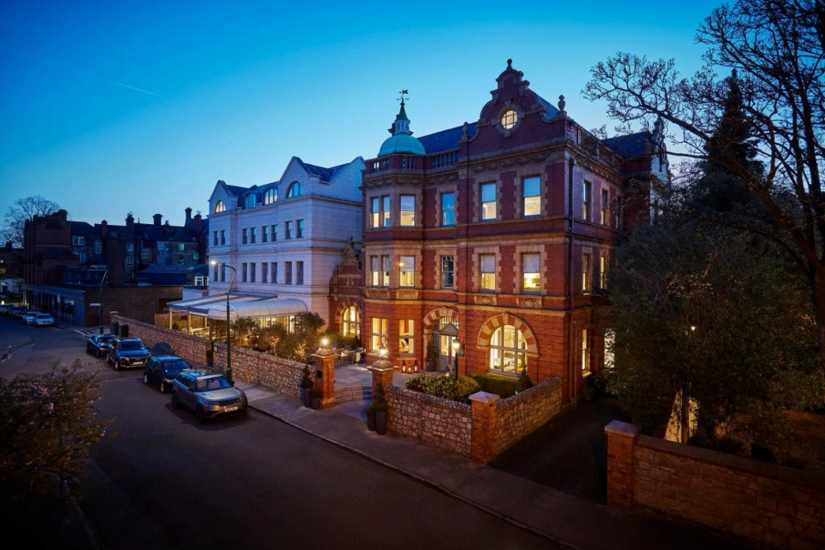 The Dylan Hotel