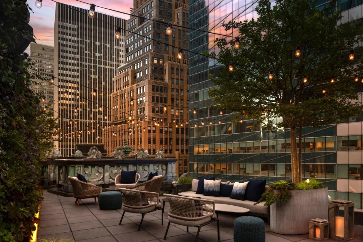 The Knickerbocker Hotel