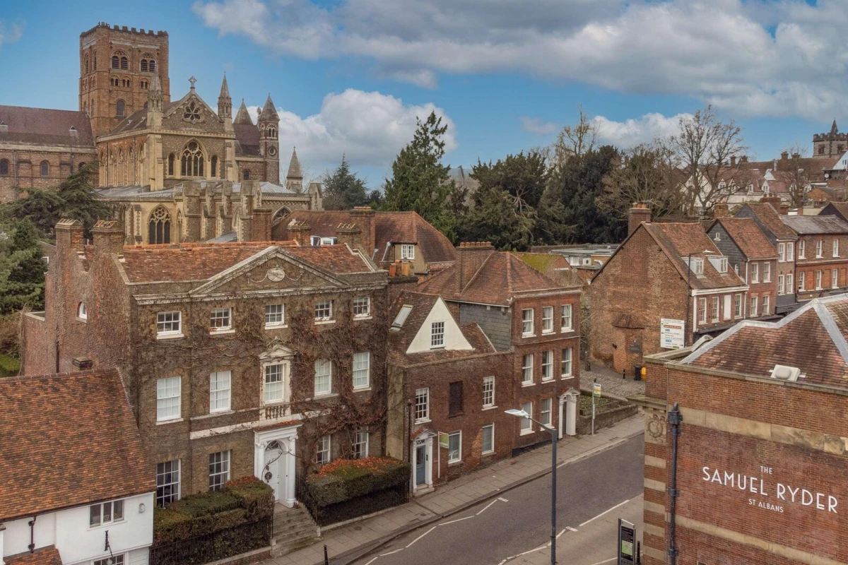 The Samuel Ryder Hotel St Albans, Tapestry Collection Hilton