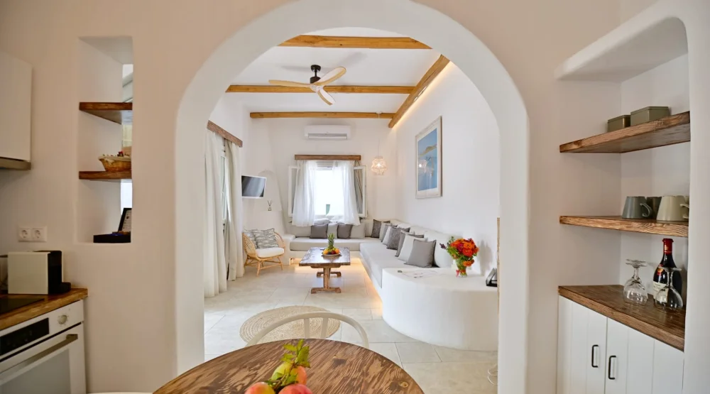 Kallichoron Signature Villa – Panoramic Two Bedroom Residence at Kallichoron Art Boutique Hotel