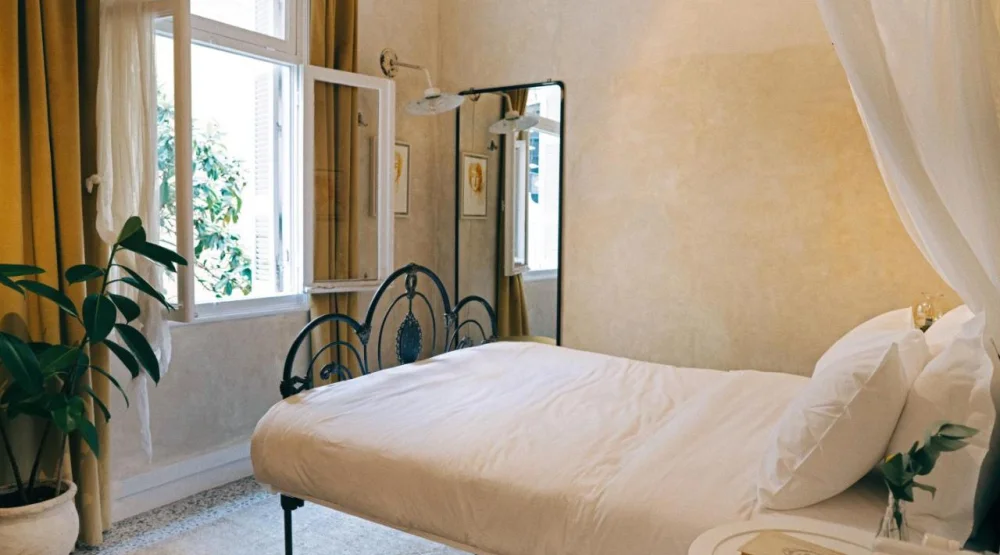 Attic Antique at Shila Athens