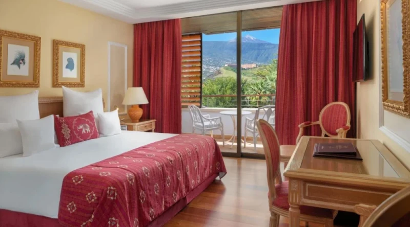 Deluxe Double Or Twin Room with Spa View at Hotel Botanico & The Oriental Spa Garden
