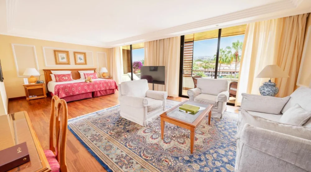 Ambassador Junior Suite with Spa View at Hotel Botanico & The Oriental Spa Garden