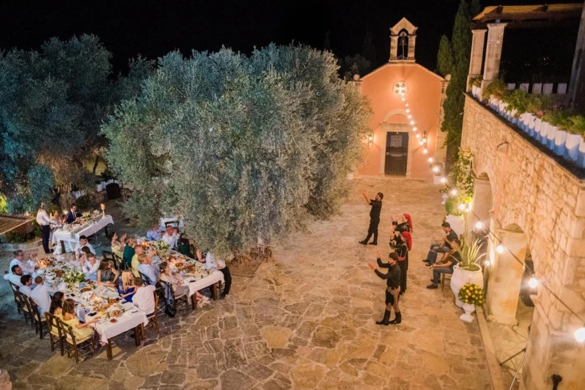 Caramel, A Resort to Live Crete